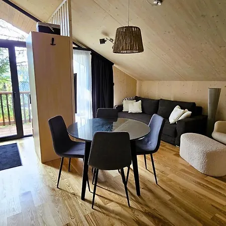 Styri Smreky Apartman *